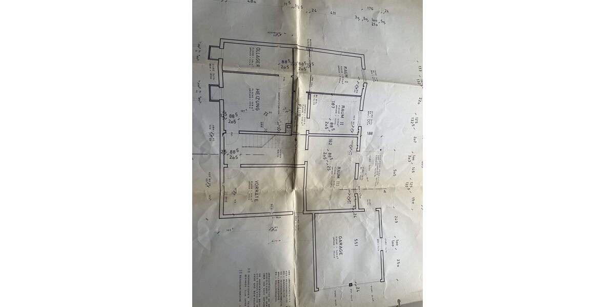 Einfamilienhaus Grünstadt - 8 Zimmer, 257 m&sup2;, 735.000&euro; | Angebot:24759258