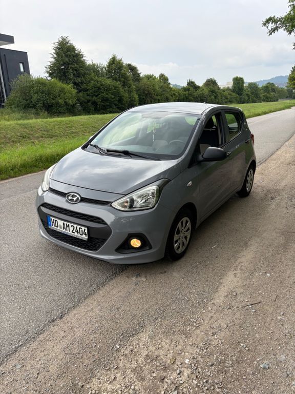i10