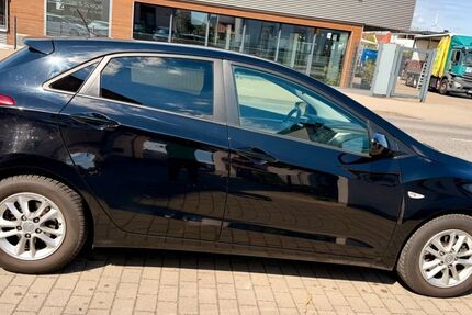 Hyundai i30 139.000 km 8.400 &euro; Worms 67551