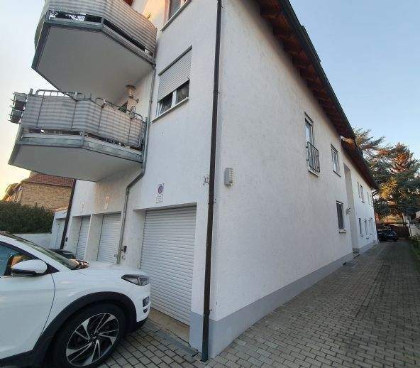 Etagenwohnung Bürstadt - 4 Zimmer, 89 m&sup2;, 283.000&euro; | Angebot:21780653