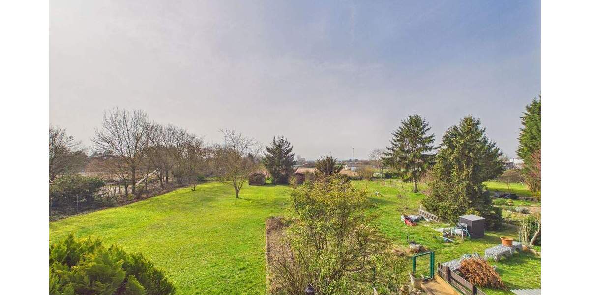 Reihenmittelhaus Ludwigshafen am Rhein Oppau - 6 Zimmer, 169 m&sup2;, 399.000&euro; | Angebot:25655409