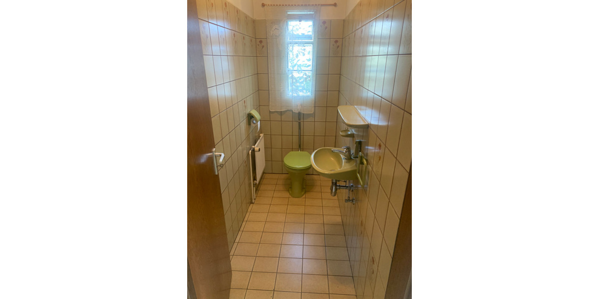 Reihenendhaus Ludwigshafen am Rhein Oggersheim - 6 Zimmer, 182 m&sup2;, 385.000&euro; | Angebot:24847327