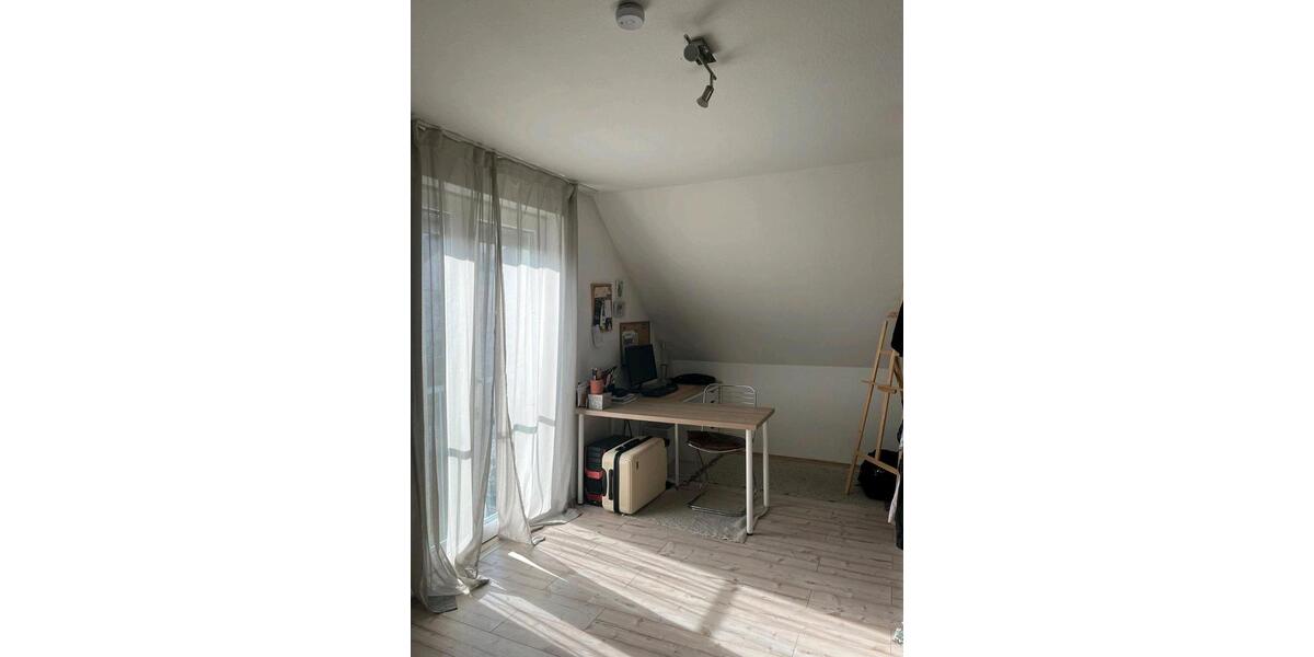 Dachgeschoßwohnung Bammental - 1.5 Zimmer, 60 m&sup2;, 800&euro; | Angebot:25446950