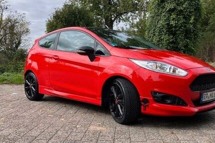 Ford Fiesta 111.795 km 8.640 € Bobenheim-Roxheim 67240
