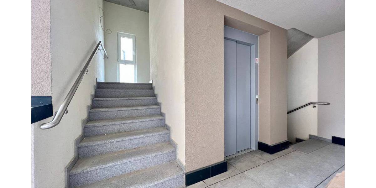 Etagenwohnung Fürth - 2 Zimmer, 76 m&sup2;, 299.500&euro; | Angebot:26787273