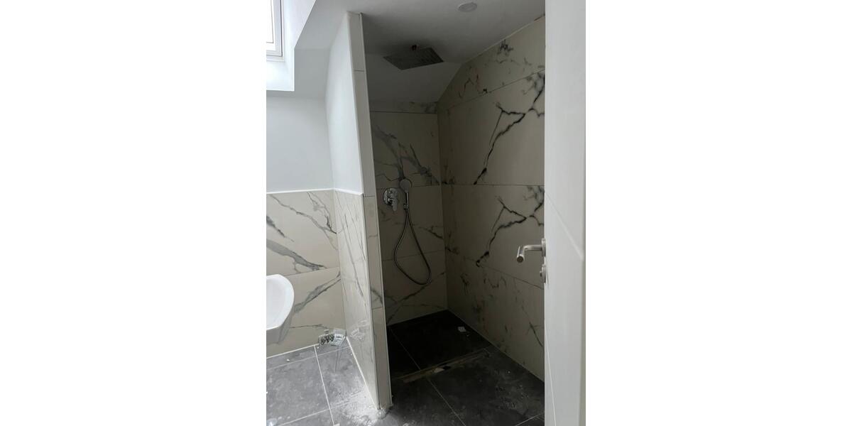 Dachgeschoßwohnung Haßloch - 3 Zimmer, 61 m&sup2;, 1.141&euro; | Angebot:24840792