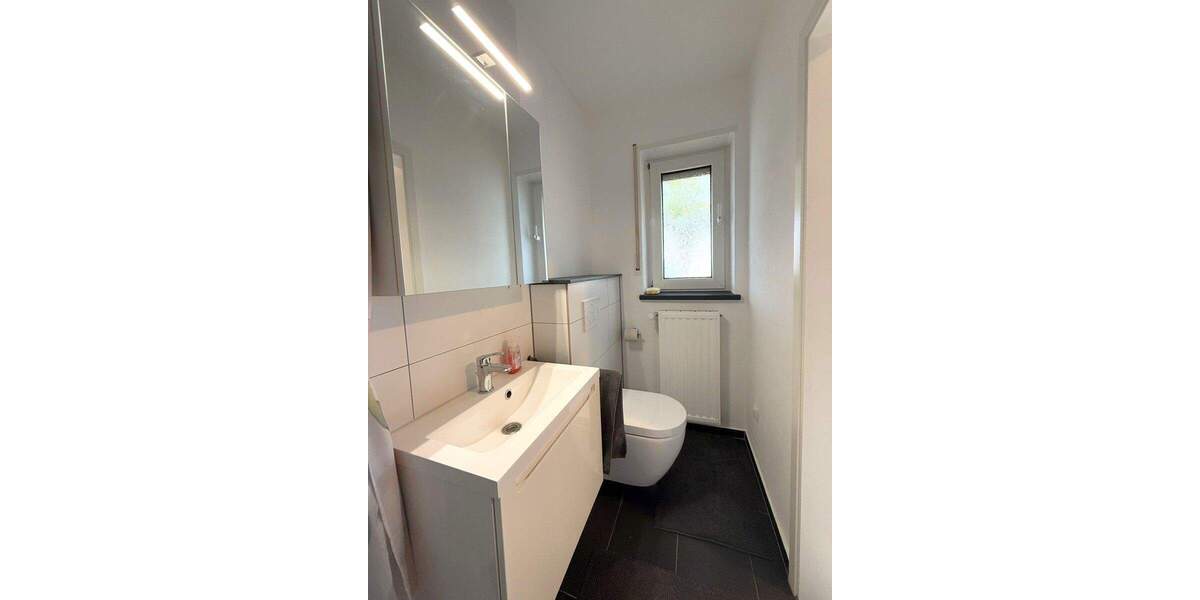 Reihenmittelhaus Ludwigshafen am Rhein Oppau - 7 Zimmer, 163 m&sup2;, 399.000&euro; | Angebot:25877463