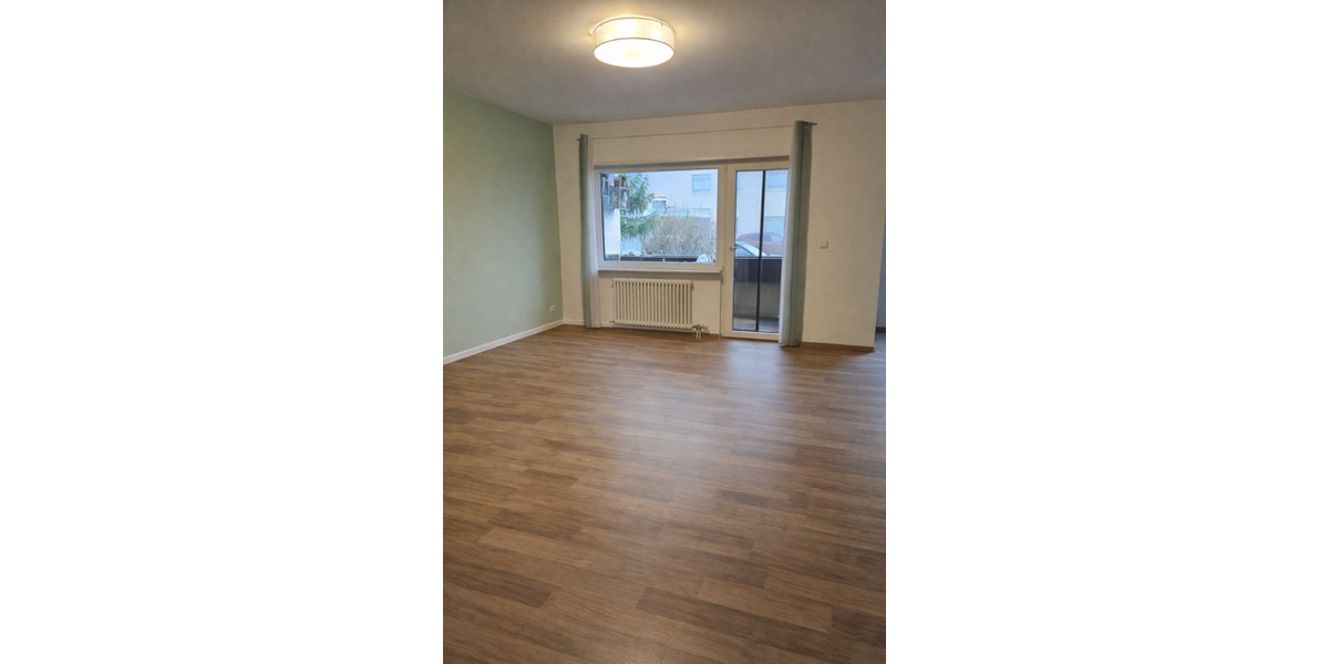 Großzügige 4-Zimmer-Maisonette mit 2 Bädern & 2 Balkonen 4 zimmer