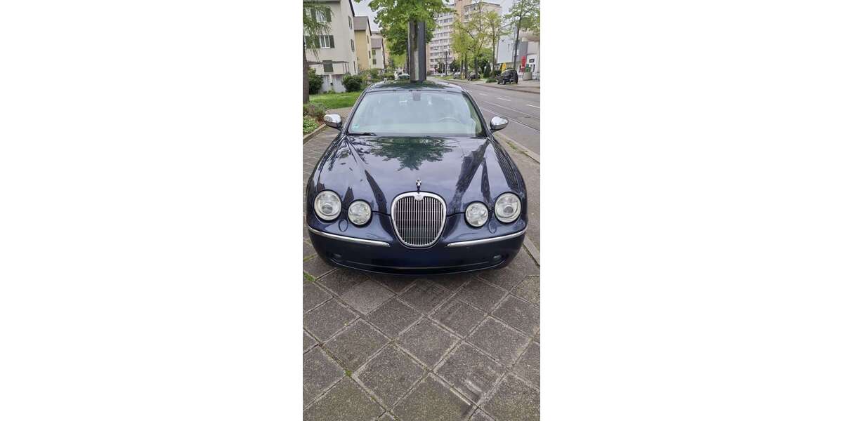Jaguar S-Type 262.000 km 4.900 &euro; Mannheim 68199