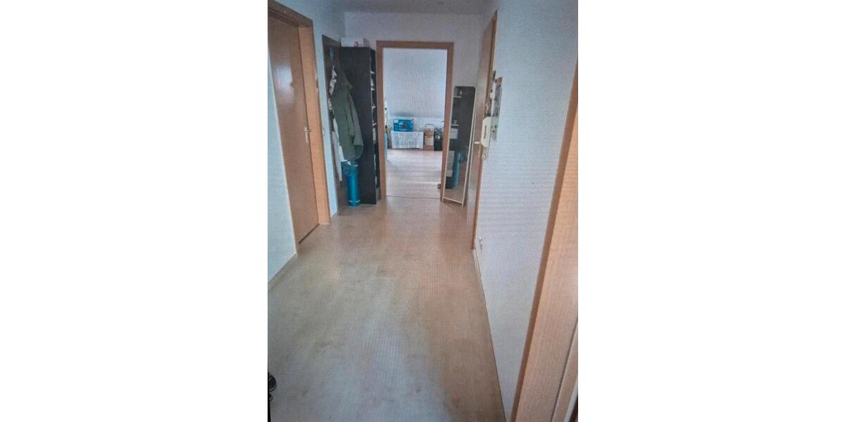 Dachgeschoßwohnung Leimen - 3 Zimmer, 86 m&sup2;, 700&euro; | Angebot:25960841