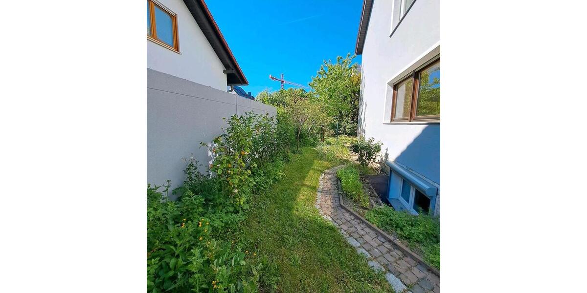 Erdgeschoßwohnung Walldorf - 4 Zimmer, 118 m&sup2;, 1.600&euro; | Angebot:26460083