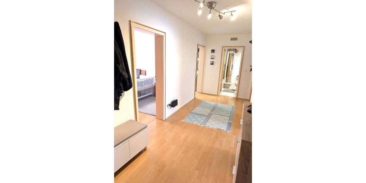 Etagenwohnung Mannheim Lindenhof - 3 Zimmer, 90 m&sup2;, 1.090&euro; | Angebot:26833664