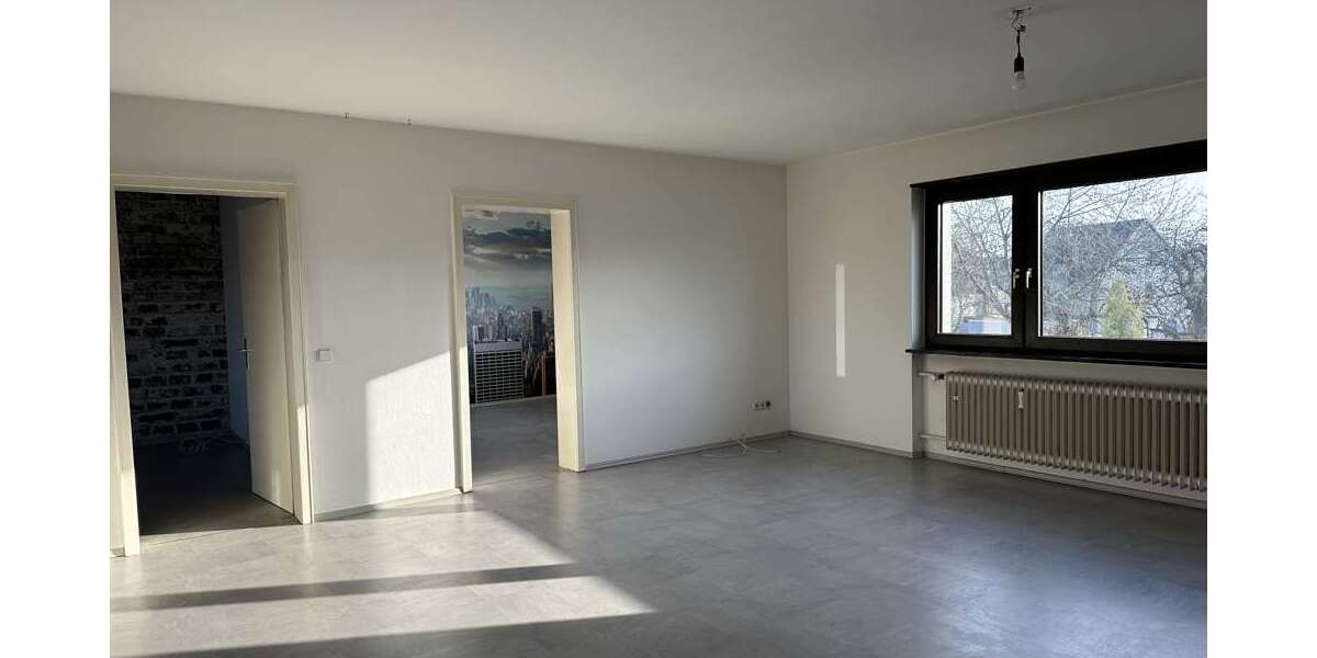 Etagenwohnung Oftersheim - 3 Zimmer, 96 m&sup2;, 1.050&euro; | Angebot:27254795