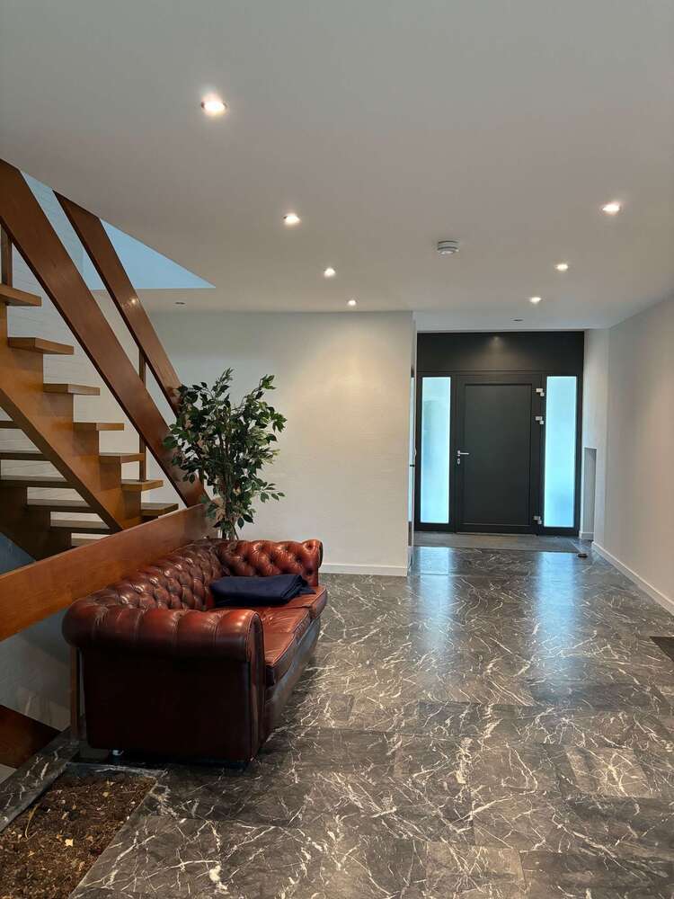 Haus zum Kaufen in Dannstadt-Schauernheim 899.000 € 400 m²