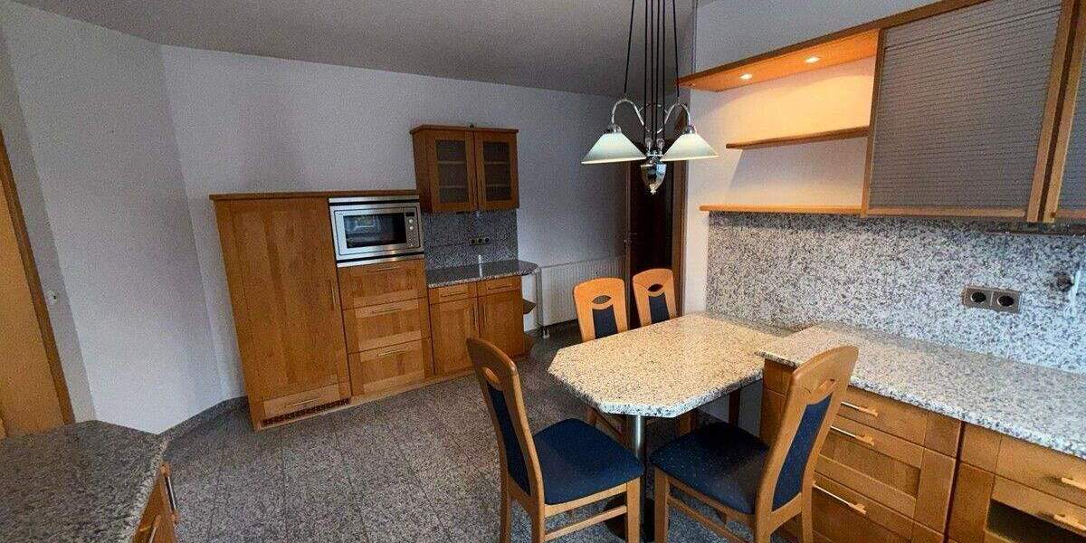 Etagenwohnung Speyer West - 4 Zimmer, 146 m&sup2;, 1.600&euro; | Angebot:25108292