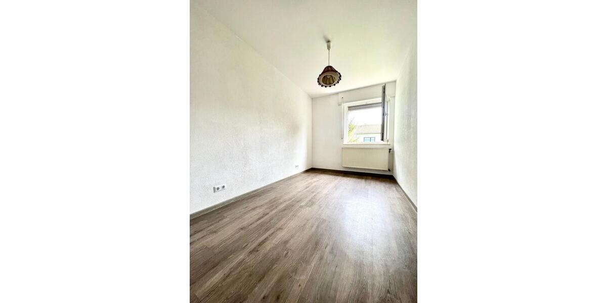 Etagenwohnung Mannheim Herzogenried - 3 Zimmer, 78 m&sup2;, 1.200&euro; | Angebot:26396626