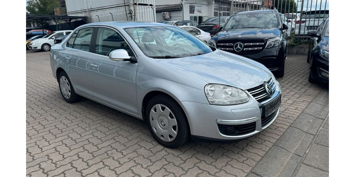 VW Jetta 98.000 km 6.999 &euro; Worms 67547