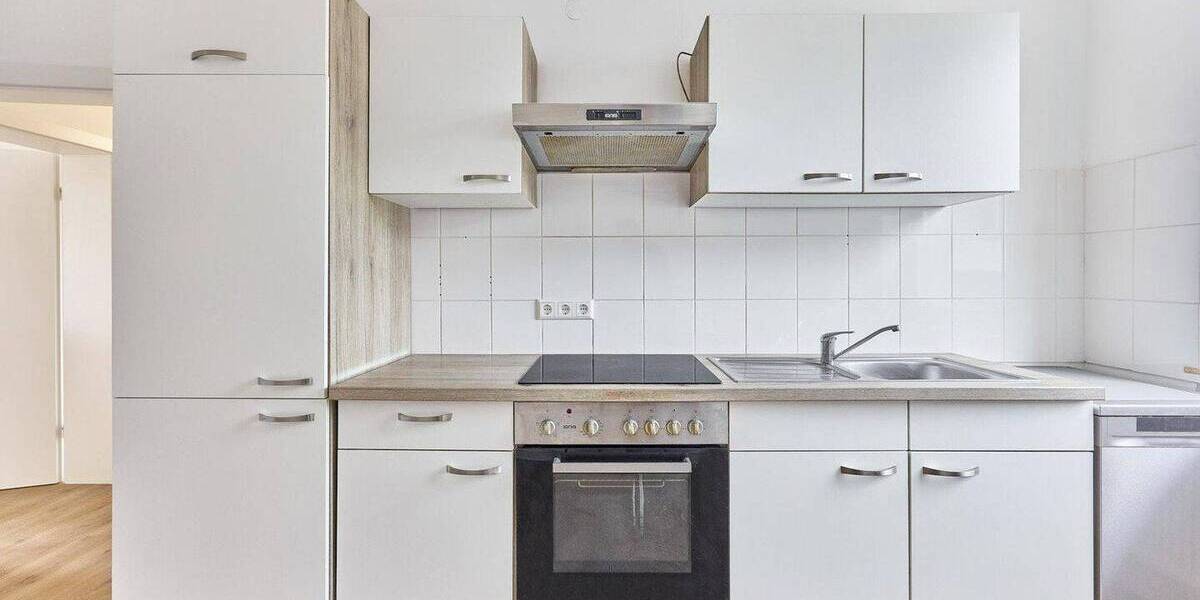 Etagenwohnung Mannheim Schwetzingerstadt - 2 Zimmer, 64 m&sup2;, 1.100&euro; | Angebot:26562004