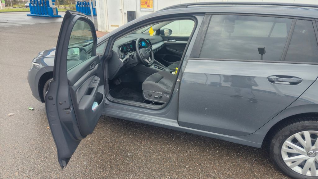 VW Golf 85.000 km 20.300 &euro; Gommersheim 67377