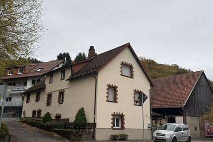 Haus zum Kaufen in Mörlenbach 430.000 € 269 m² 8 zimmer