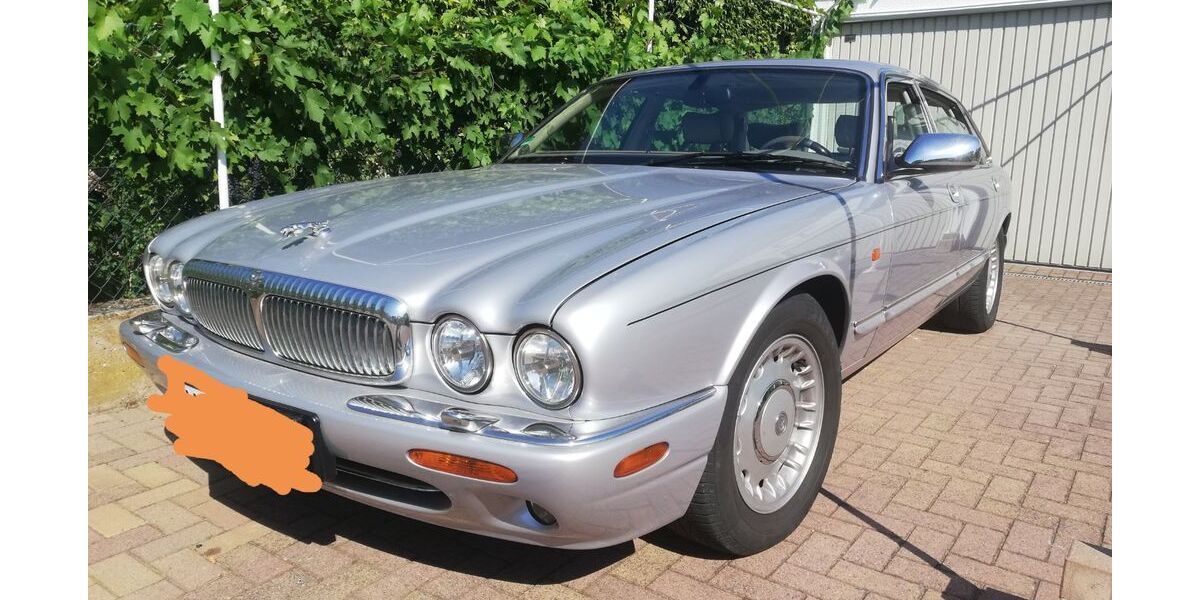 Jaguar Daimler 105.000 km 18.999 &euro; Bensheim 64625