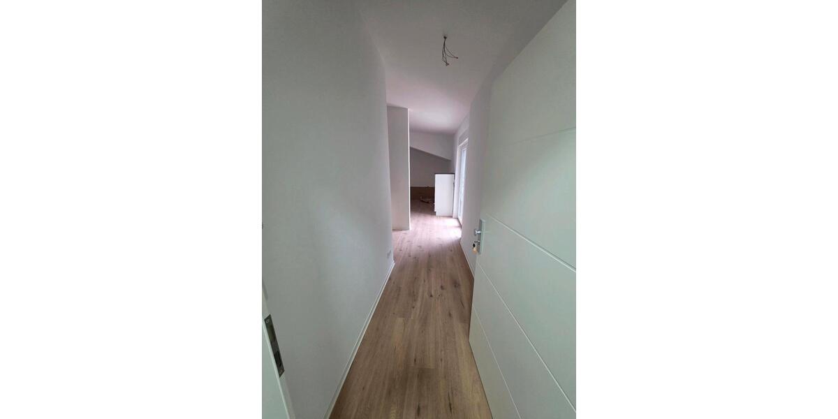 Dachgeschoßwohnung Worms Nördliche Vororte - 3 Zimmer, 65 m&sup2;, 900&euro; | Angebot:24816155