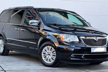 Lancia Voyager