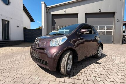 Toyota IQ 286.099 km 4.900 &euro; Nussloch 69226