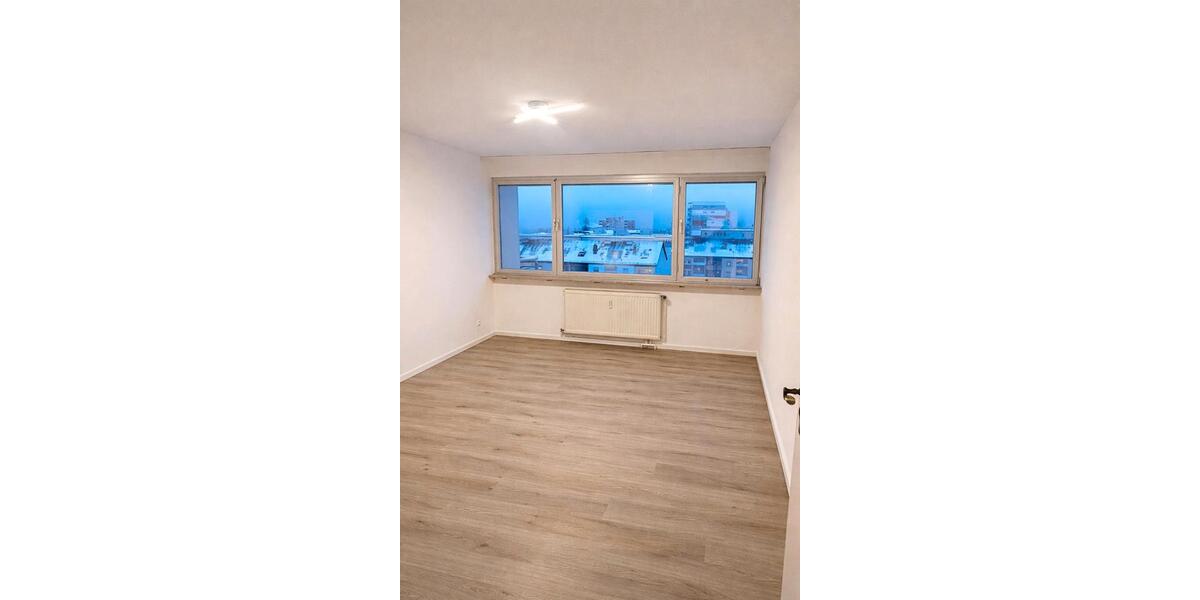 Frisch renovierte 2,5-Zimmer-Wohnung mit Balkon 2.5 zimmer