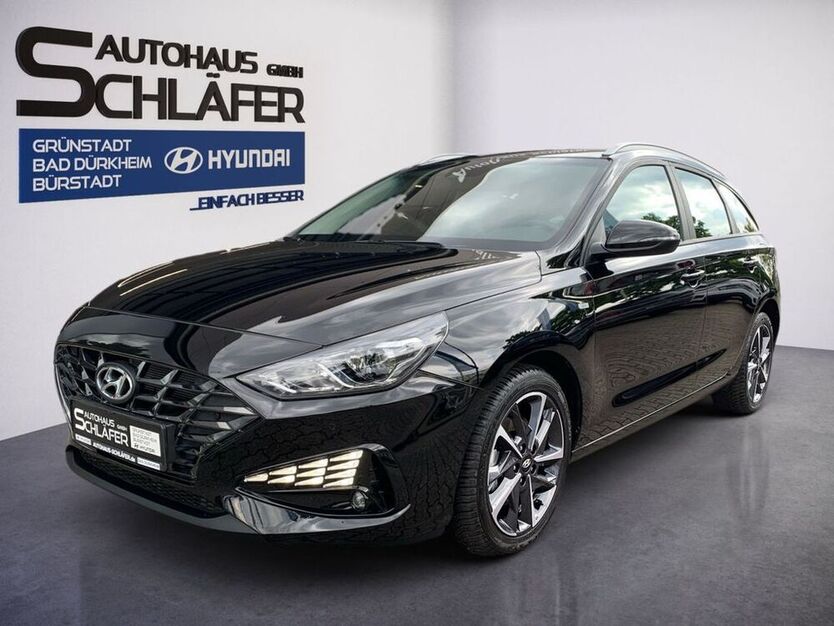 i30