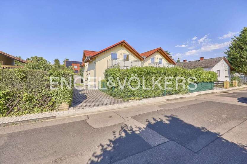 Haus zum Kaufen in Limburgerhof 1.100.000 € 274 m²