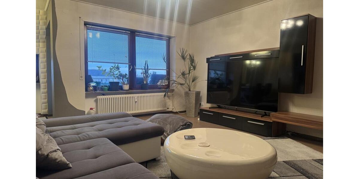 Schöne 3 ZKB Wohnung mit herrlichem Ausblick 3.5 zimmer