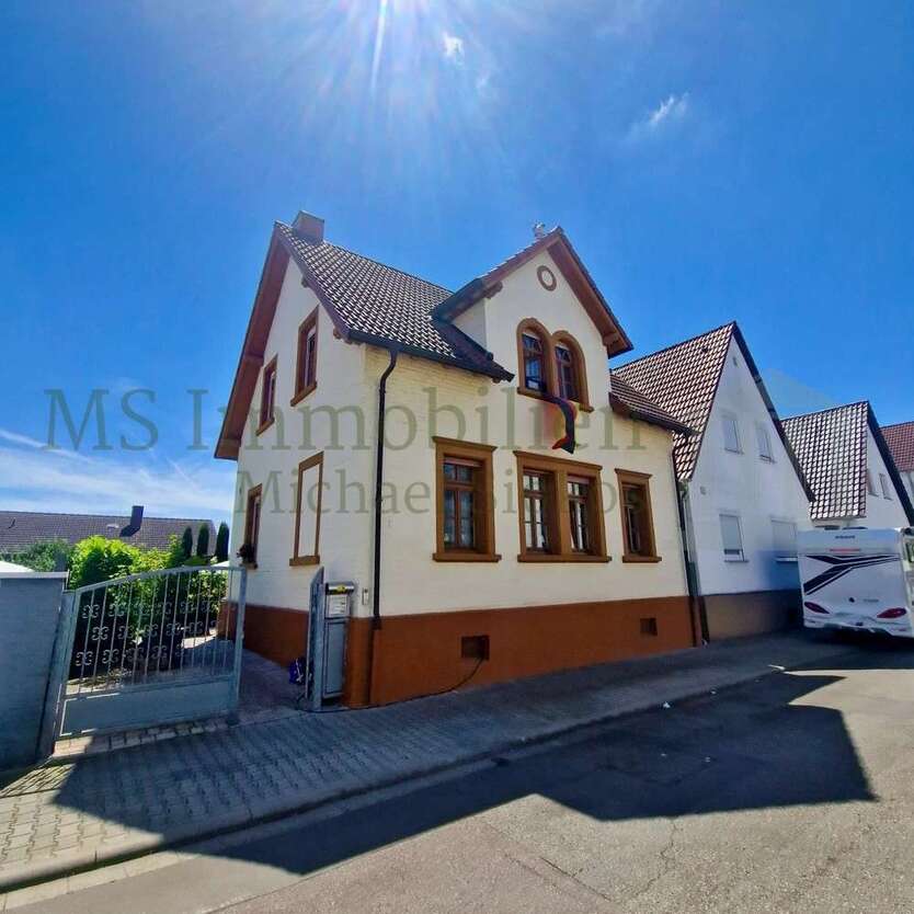 Haus zum Kaufen in Lampertheim 927.000 € 235 m²