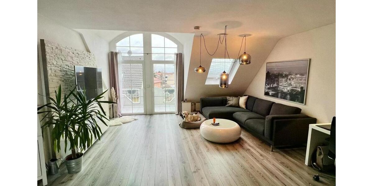 Wunderschöne 2-Zimmer-Wohnung mit Balkon & EBK 2 zimmer