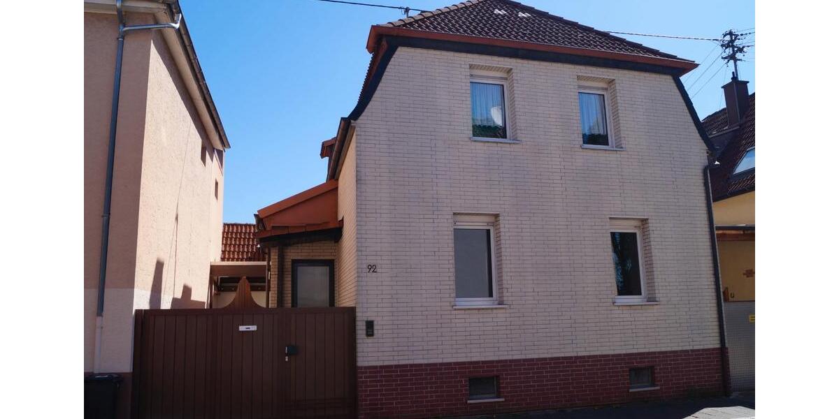 Einfamilienhaus Ludwigshafen am Rhein Edigheim - 4.5 Zimmer, 140 m&sup2;, 200.000&euro; | Angebot:26276082
