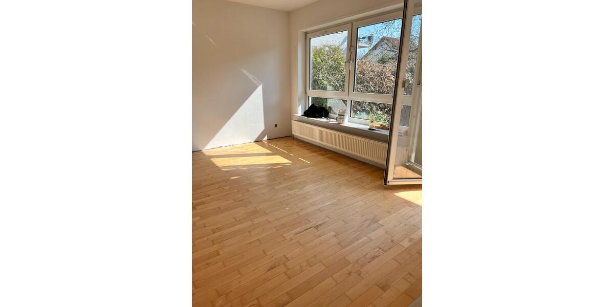 Erdgeschoßwohnung Haßloch - 2 Zimmer, 72 m&sup2;, 1.200&euro; | Angebot:26150703