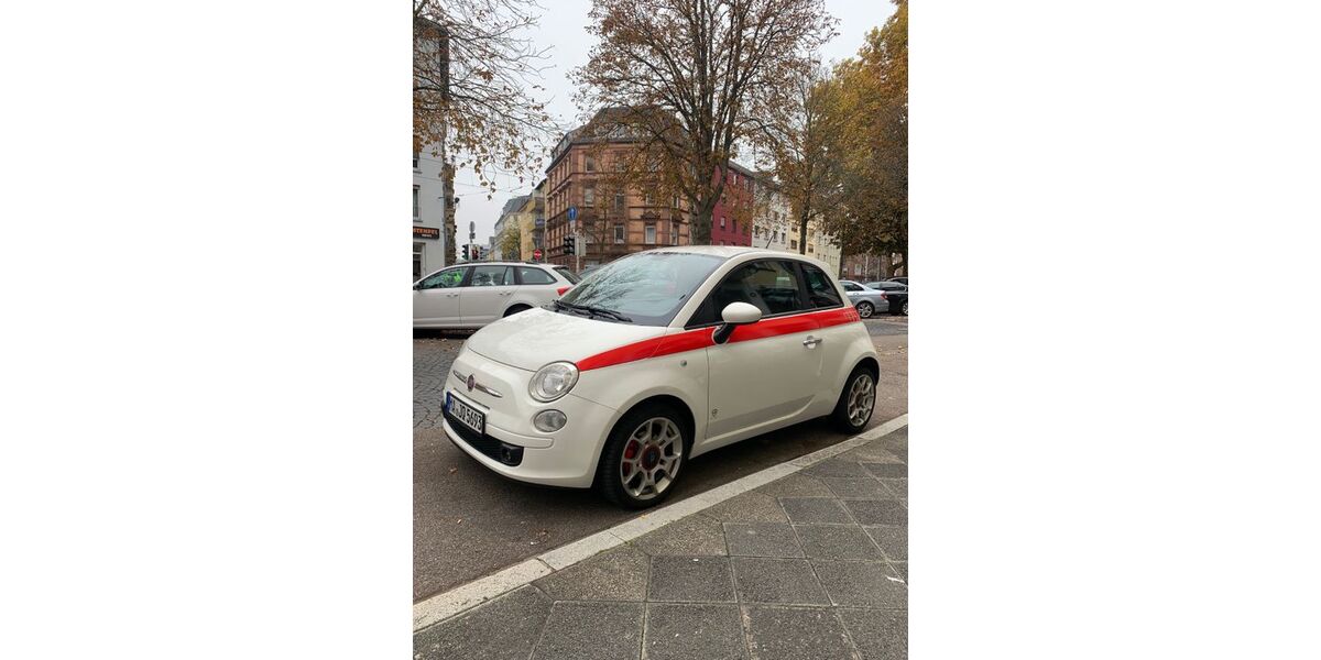 Fiat 500 77.356 km 4.600 &euro; Mannheim 68165