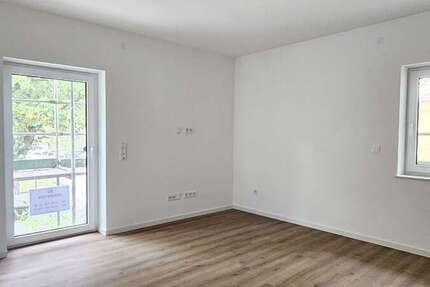 Wohnung Ludwigshafen am Rhein Parkinsel - 3 Zimmer, 82 m&sup2;, 1.350&euro; | Angebot:27663497