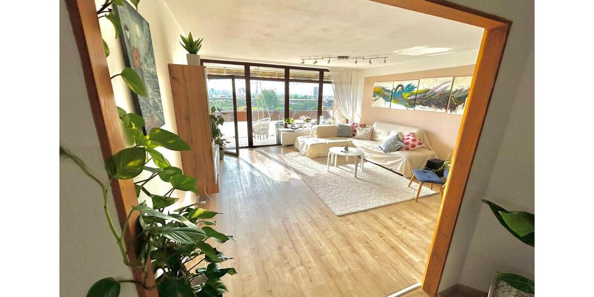 Etagenwohnung Ludwigshafen am Rhein - 4 Zimmer, 98 m&sup2;, 1.350&euro; | Angebot:25320406