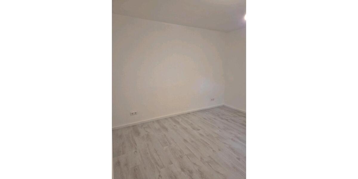 Etagenwohnung Lampertheim - 2 Zimmer, 61 m&sup2;, 800&euro; | Angebot:25655269