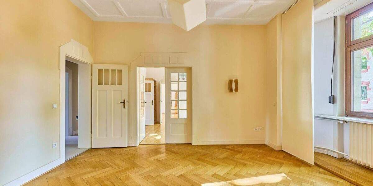 Stilvolle 4-Zimmeraltbauwohnung mit 2 Balkonen in der Belle Etage der Schwetzinger Vorstadt 4 zimmer