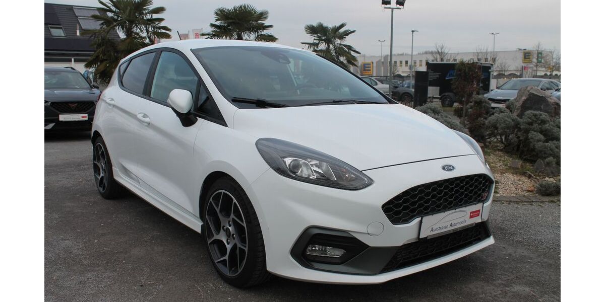 Ford Fiesta 57.000 km 16.990 &euro; Speyer 67346