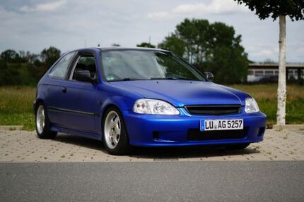 Honda Civic 256.600 km 3.000 &euro; Ludwigshafen am Rhein 67063