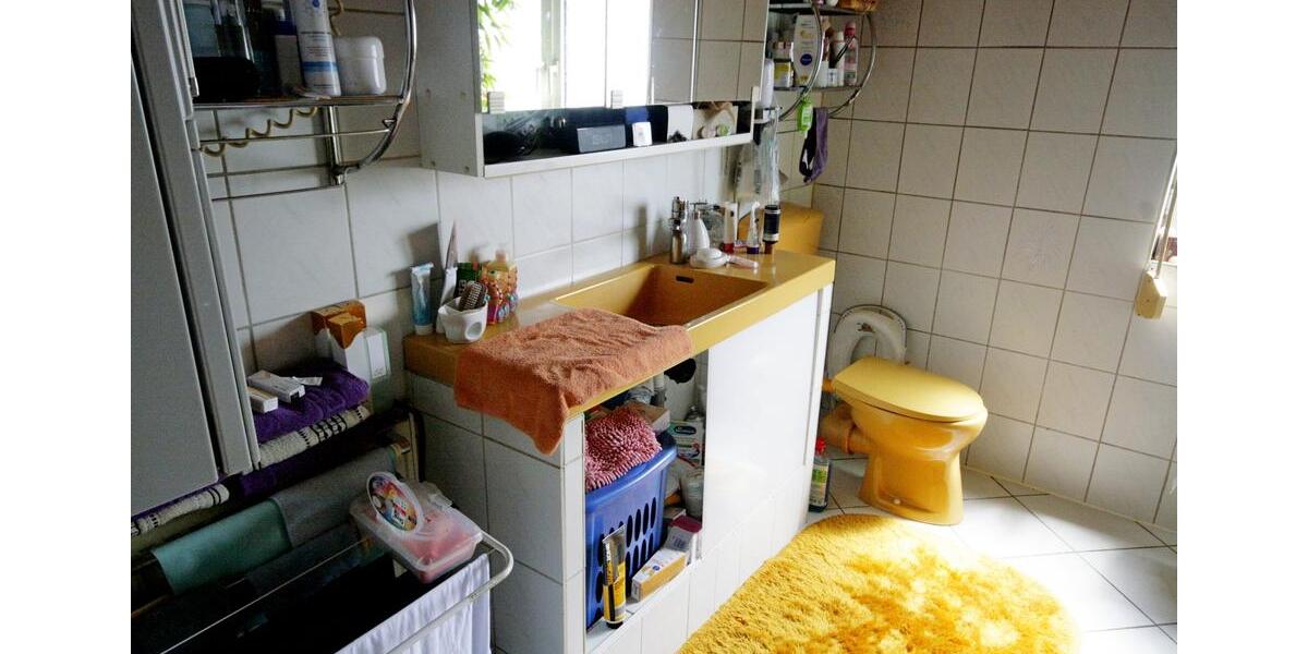 Dachgeschoßwohnung Ludwigshafen am Rhein Parkinsel - 4 Zimmer, 100 m&sup2;, 400.000&euro; | Angebot:26706806