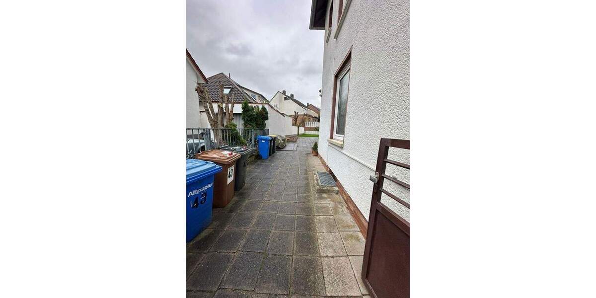 Toplage am Maudacher Bruch - Kernsaniertes Doppelhaus in Sackgasse 5 zimmer