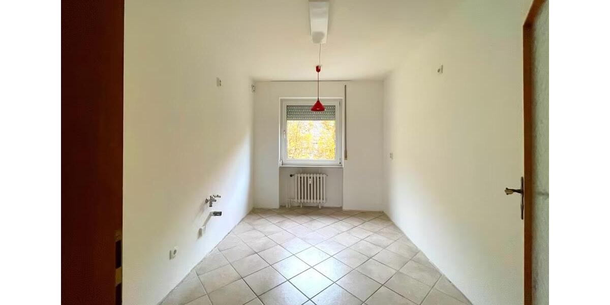 Etagenwohnung Ludwigshafen am Rhein Edigheim - 3.5 Zimmer, 91 m&sup2;, 230.000&euro; | Angebot:25217359