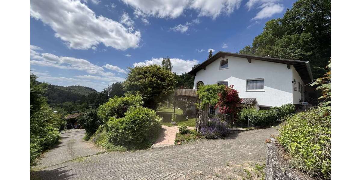 Einfamilienhaus Heppenheim - 7 Zimmer, 300 m&sup2;, 888.000&euro; | Angebot:26400852