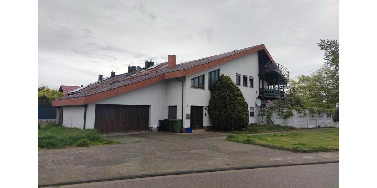 Dachgeschoßwohnung Sankt Leon-Rot Rot - 2 Zimmer, 1.490&euro; | Angebot:24585901