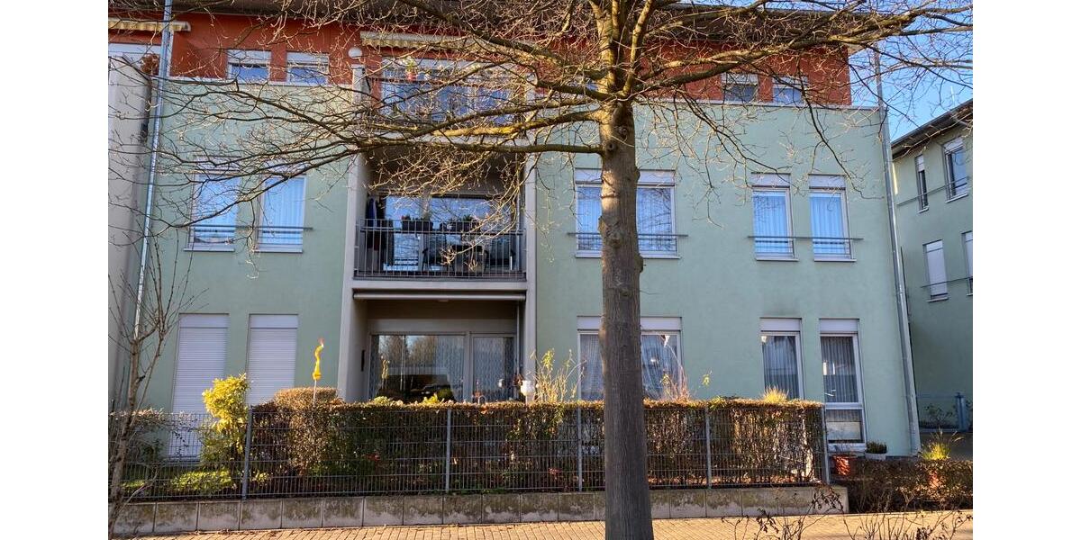 Erdgeschoßwohnung Limburgerhof - 2.5 Zimmer, 79 m&sup2;, 265.000&euro; | Angebot:25975030