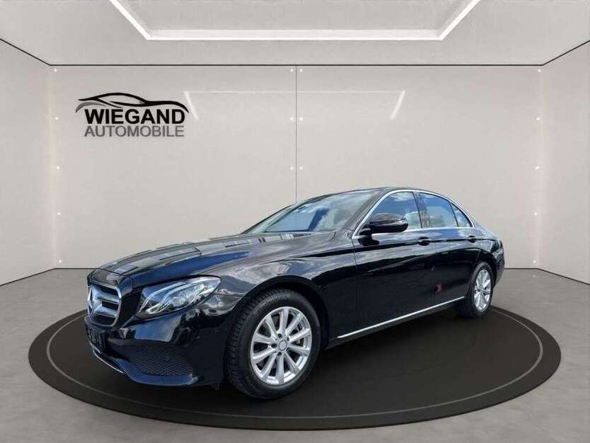 E 200